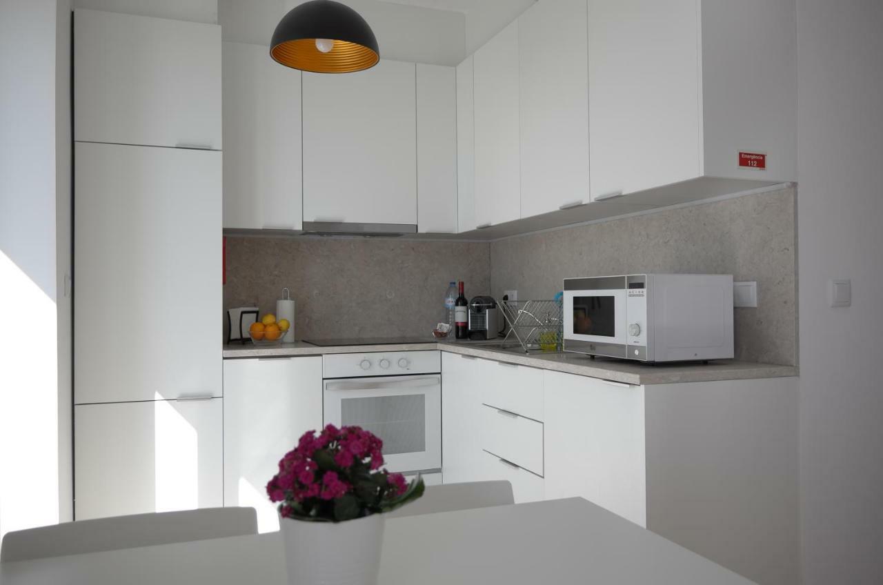 Double Suite By The Ocean Paco de Arcos Bagian luar foto