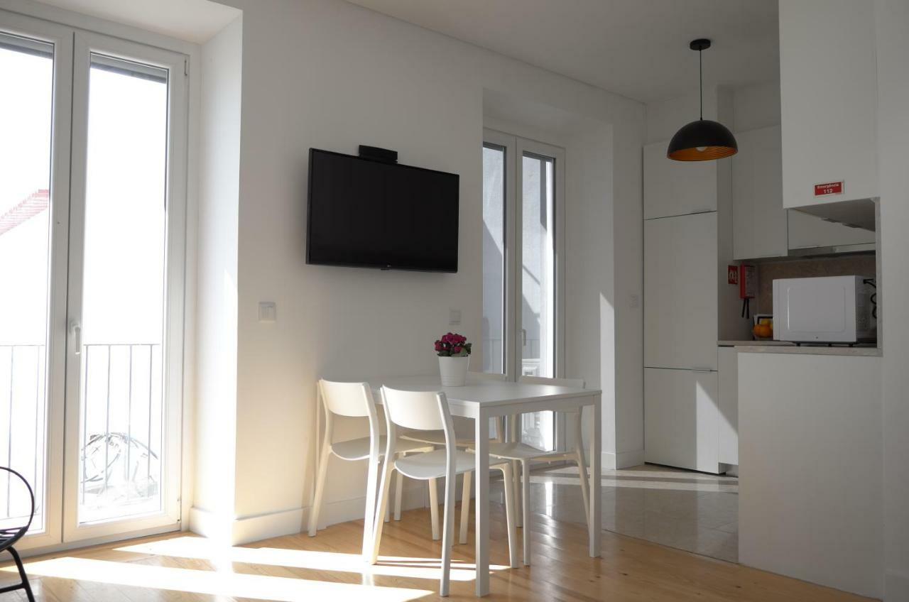 Double Suite By The Ocean Paco de Arcos Bagian luar foto